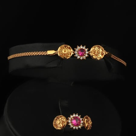 طقم ذهب بحريني شوكر دوائر أحمر وورد (عيار 21)