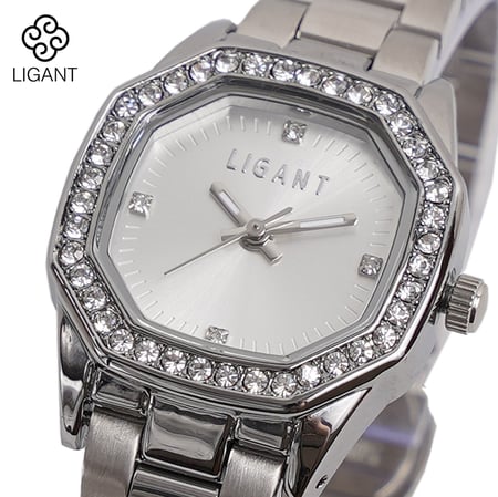 ساعة نسائية من الاستيل باللون الفضي