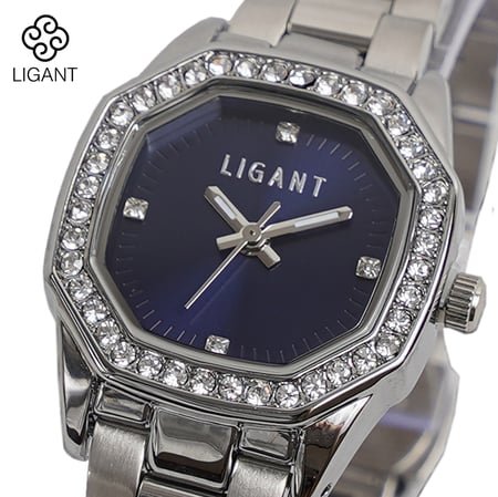 ساعة نسائية من الاستيل باللون الفضي