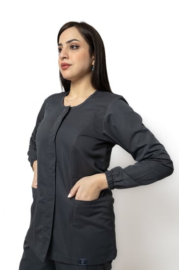 وارمر طبي مع بنطلون لون رمادي