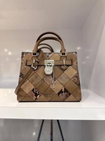 شنطه مايكل كورس