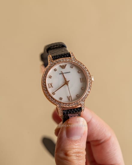 ساعة نسائية كريستال ماركة امبريو ارماني AR11485