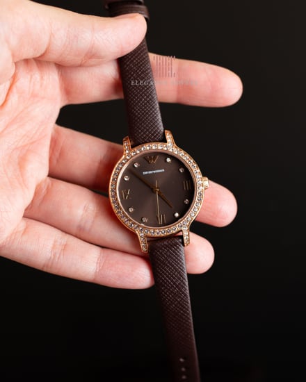 ساعة نسائية كريستال ماركة امبريو ارماني AR11555