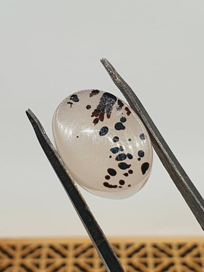 حجر عقيق يماني مصور