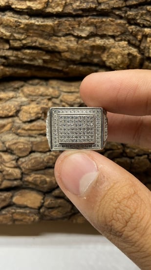 خاتم فضه تايلندي مرصع بالزركون السويسري