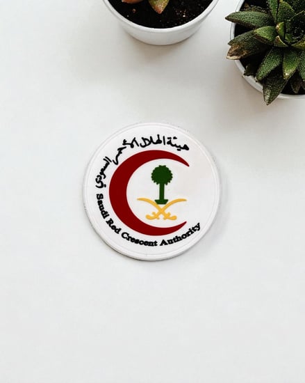 شعار الهلال الأحمر مطاط