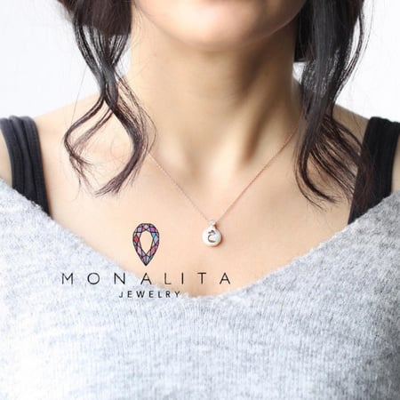 سلاسل الأحرف العربية الأنيقة , اللون روز جولد (LA1) .