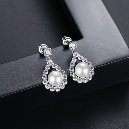 أقراط ألماسية لؤلؤية مطلية بالزركونيوم - Lumi Jewelry