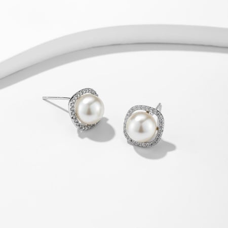 أقراط فضة من اللؤلؤ المائي العذب مرصعة باللؤلؤ الباروكي - LUMI