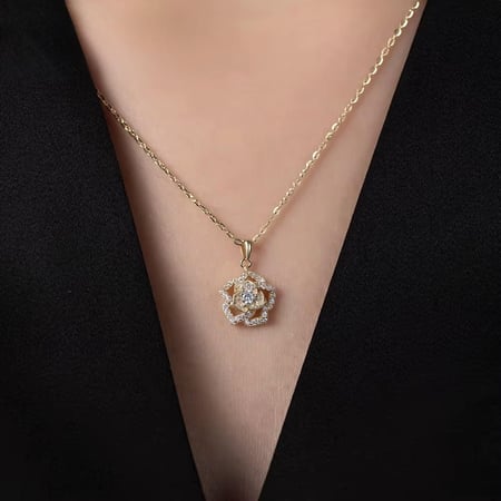 نصف طقم فاخر من الفضة الإسترلينية مرصعة بالزركون