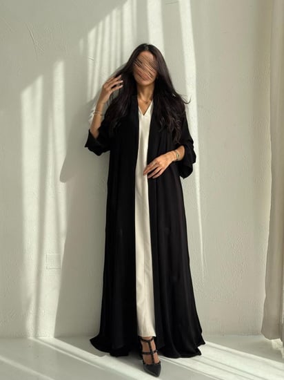 عباية دبل كلوش بتطريز منثور