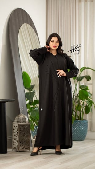 عباية سوداء كريب بشك مميز
