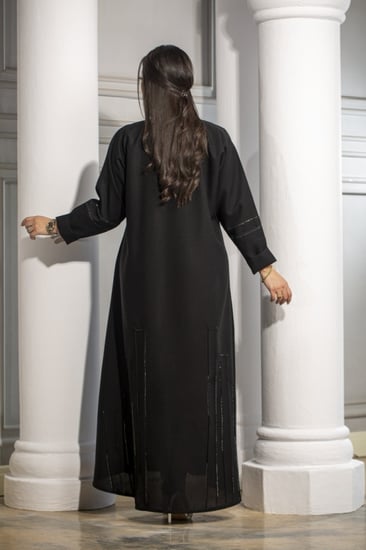 عباية بشك اسود انيق