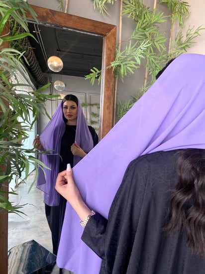 طرحة بنفسجي فاتح