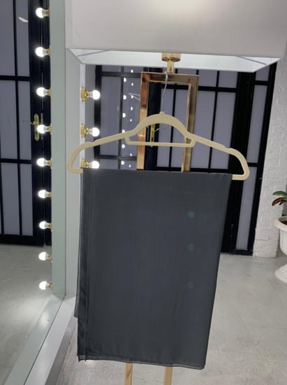 طرحة رمادي غامق