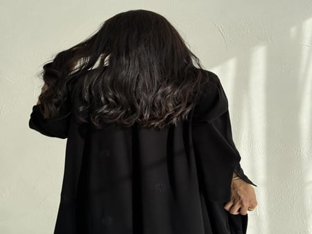 عباية دبل كلوش بتطريز منثور