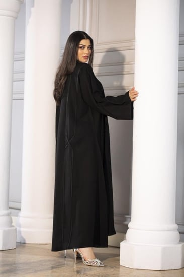 عباية كلوش بشك ناعم