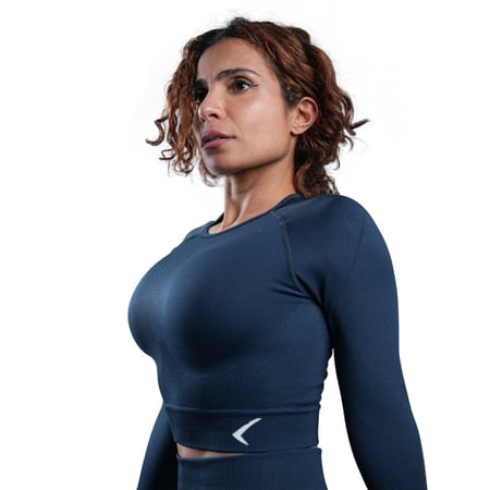 طقم رياضي نسائي أزرق داكن