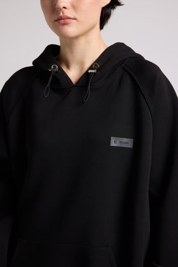 هودي كاجوال أوفرسايز للجنسين - أسود