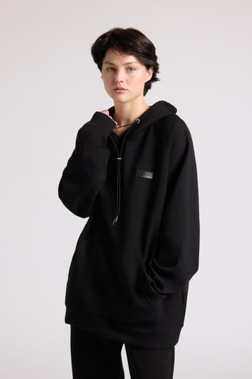 هودي أوفرسايز برباط للجنسين - أسود