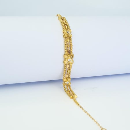 انسيال ذهب عيار ٢١ تصميم فاخر للمناسبات