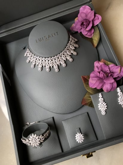 شوكر زيركون