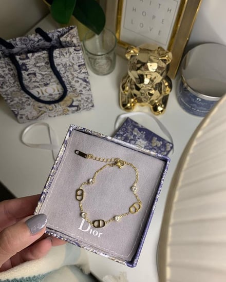 اسوارة ديور ذهبي