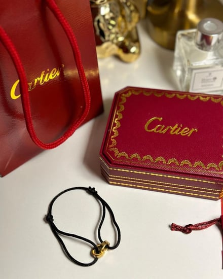 اسوارة كارتير خيط