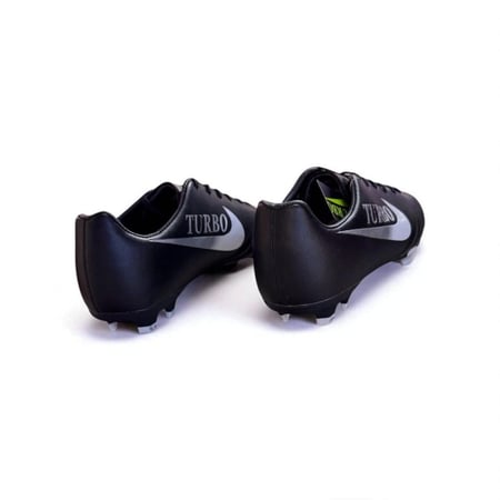 أحذية تربو  كرة قدم