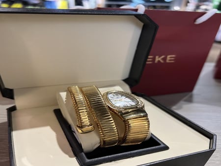 ساعات بولغاري نسائي ثعبان