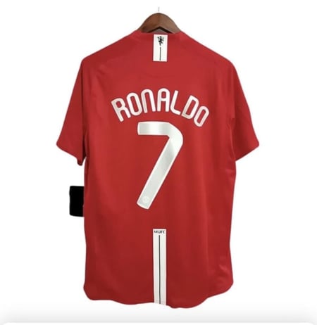 تيشرت كلاسيكي مانشستر يونايتد الأساسي 2007-2009،