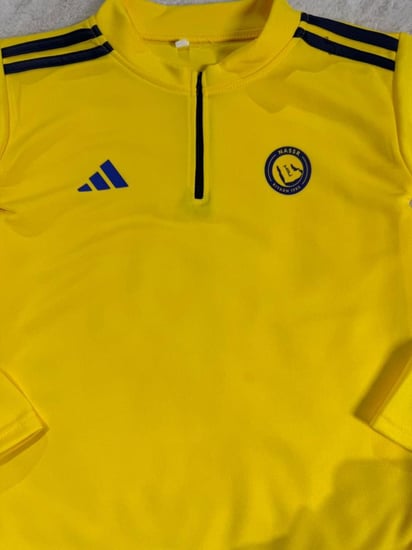 بلوفر النصر