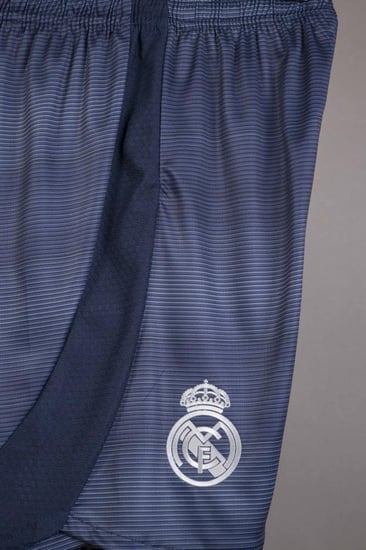 طقم ريال مدريد الاحتياطي نسخة ابطال اوروبا 2026