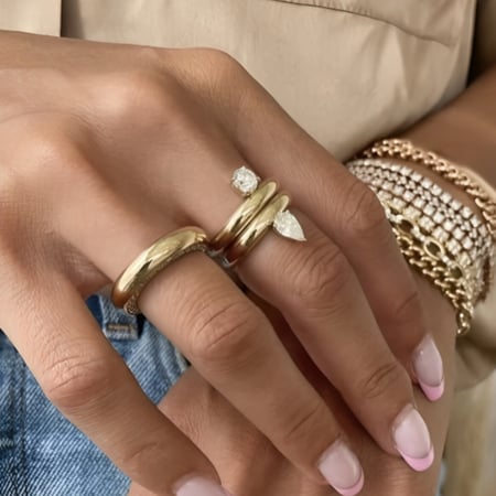 خاتم Bella ذهبي