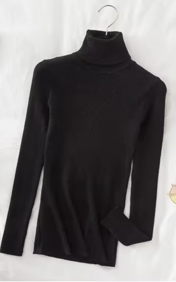 سترة بياقة مدورة ناعمة – أساسية لفصل الخريف والشتاء 2025 | أناقة دافئة بلمسة كشمير