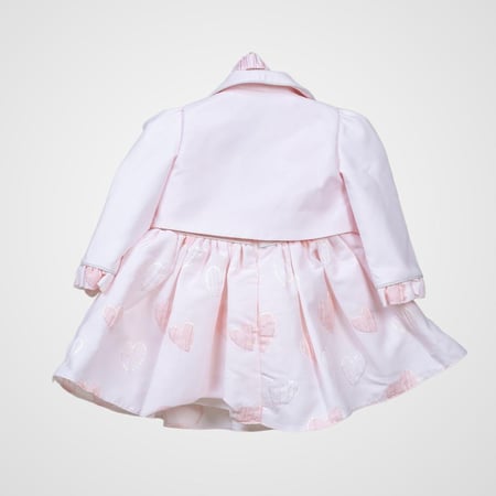 فستان وردي مع جاكيت شتوي