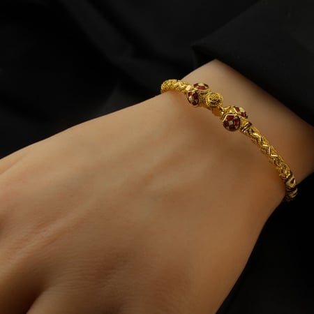 أسواره هندي على شكل كبدي