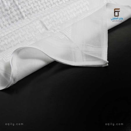 شماغ ديفون ابيض