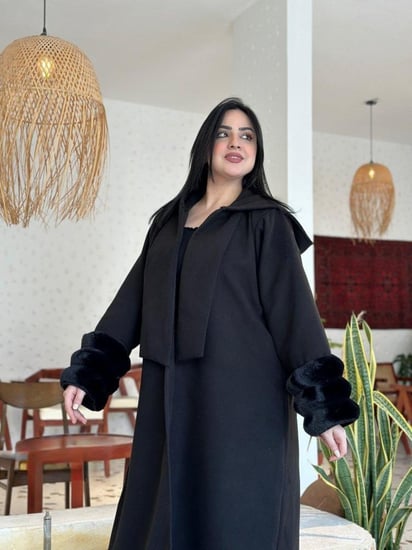 فروة نسائية شتوية جوخ فاخر مع فرو ناعم