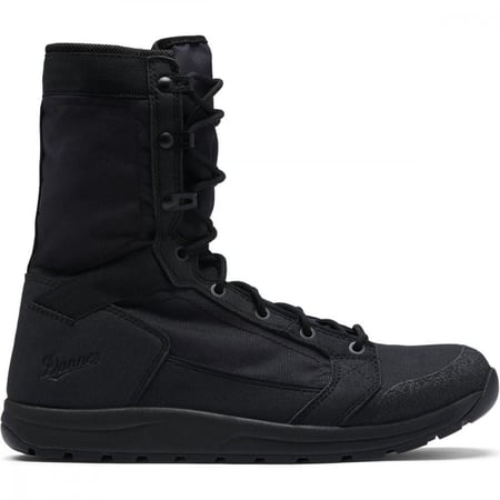 بسطار DANNER لون اسود مخمل