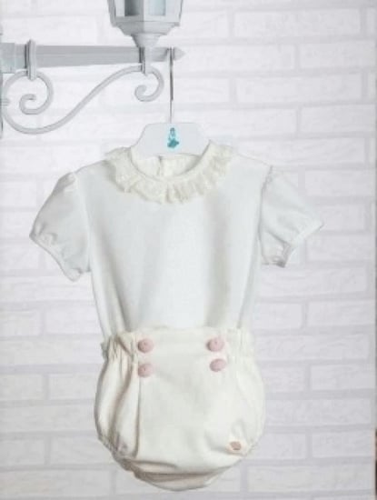 ملابس مواليد