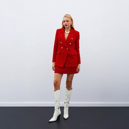 جاكيت احمر رسمي انيق