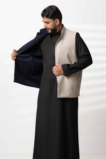 سديري دبل فيس جوخ مع قماش خلية كحلي xبيج