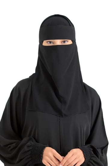 نقاب ماركة بدون اسم العربي – نقاب محتشم بخياطة مزدوجة ومرونة مريحة بتصميم سعودي أنيق