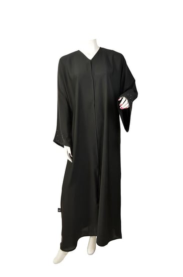 عباية "سديم" السوداء بلمسة فصوص ناعمة (Stellar Crystal-Cuff Abaya)
