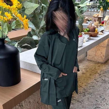 جاكيت طبي رمادي داكن ( dark grey)