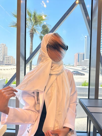 طرحة جديله ابيض تطريز فضي