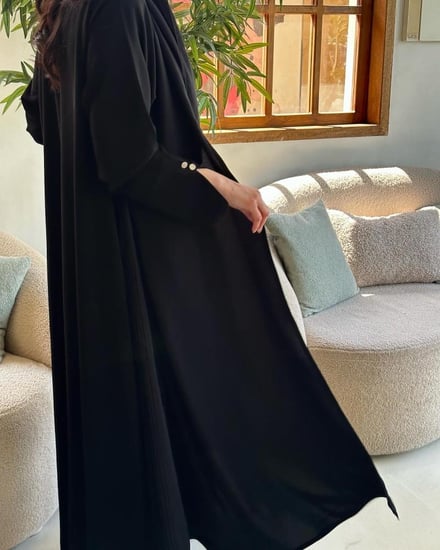 Abaya y1