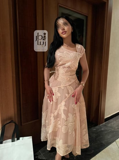 فستان زهري ناعم بجميع المقاسات من دار رينا