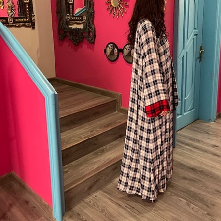 عباية قطن تارتان أحمر وأزرق